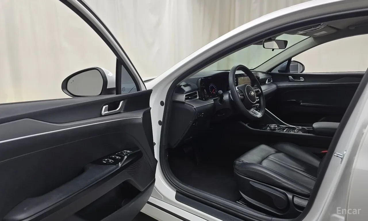 Kia K5 2.0 | ������� | LED | NAVI | KEYLESS | LANE ASSIST | Mobile.bg � ����������� 10