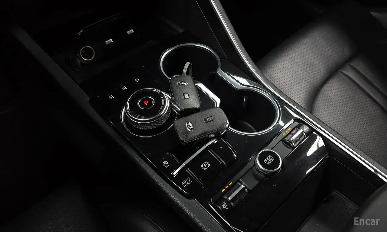 Kia K5 2.0 | ������� | LED | NAVI | KEYLESS | LANE ASSIST | Mobile.bg � ����������� 9