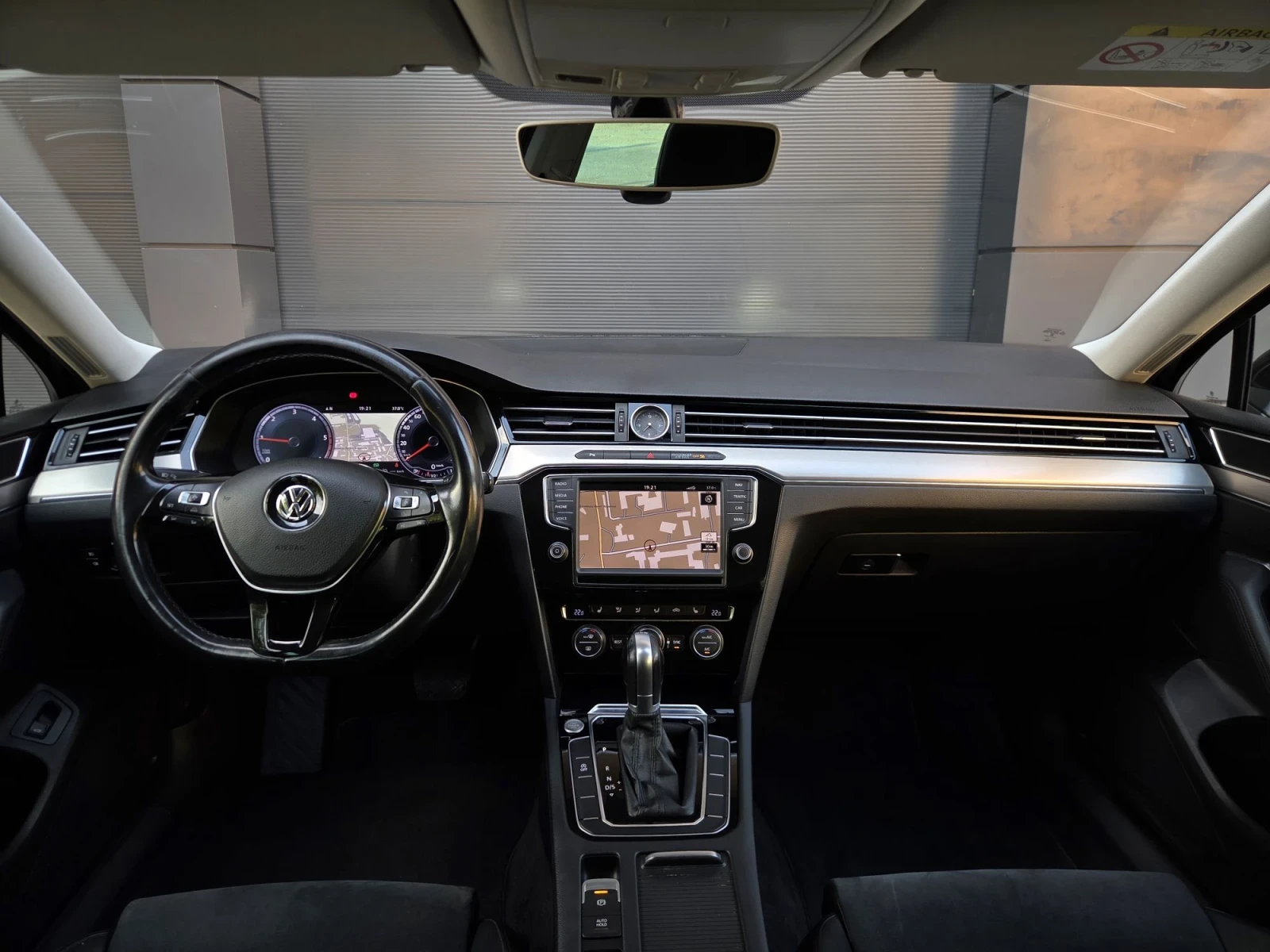 VW Passat Highline Digital Пълна сервизна история VW, снимка 8 - Автомобили и джипове - 55600556