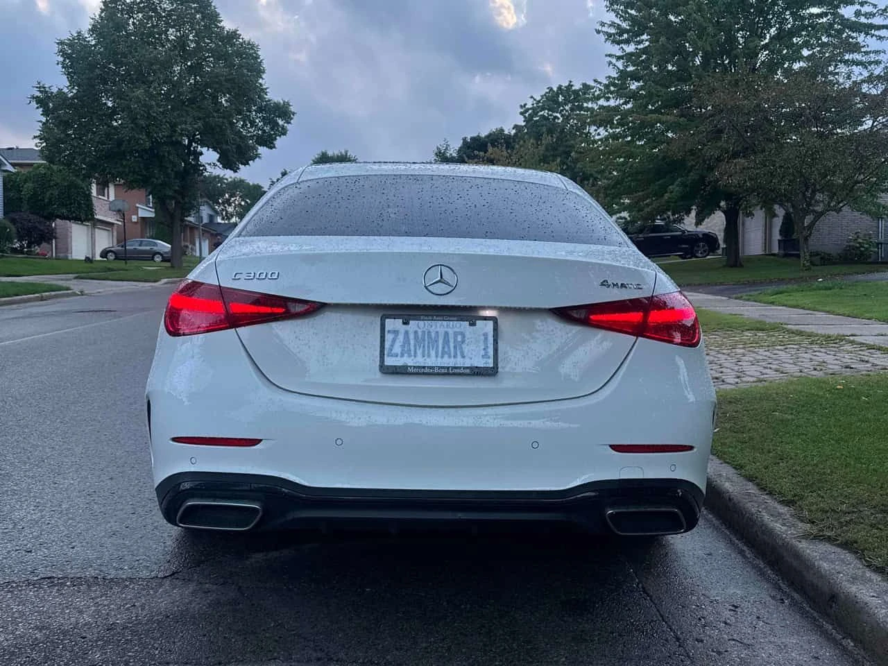 Mercedes-Benz C 300 * АВТОКРЕДИТ БЕЗ ПЪРВОНАЧАЛМНА ВНОСКА* , снимка 4 - Автомобили и джипове - 55698714