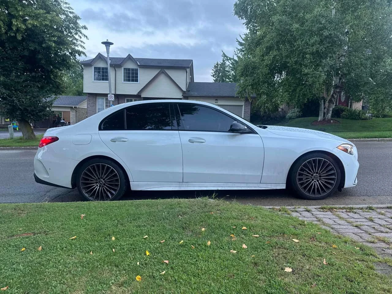 Mercedes-Benz C 300 * АВТОКРЕДИТ БЕЗ ПЪРВОНАЧАЛМНА ВНОСКА* , снимка 3 - Автомобили и джипове - 55698714