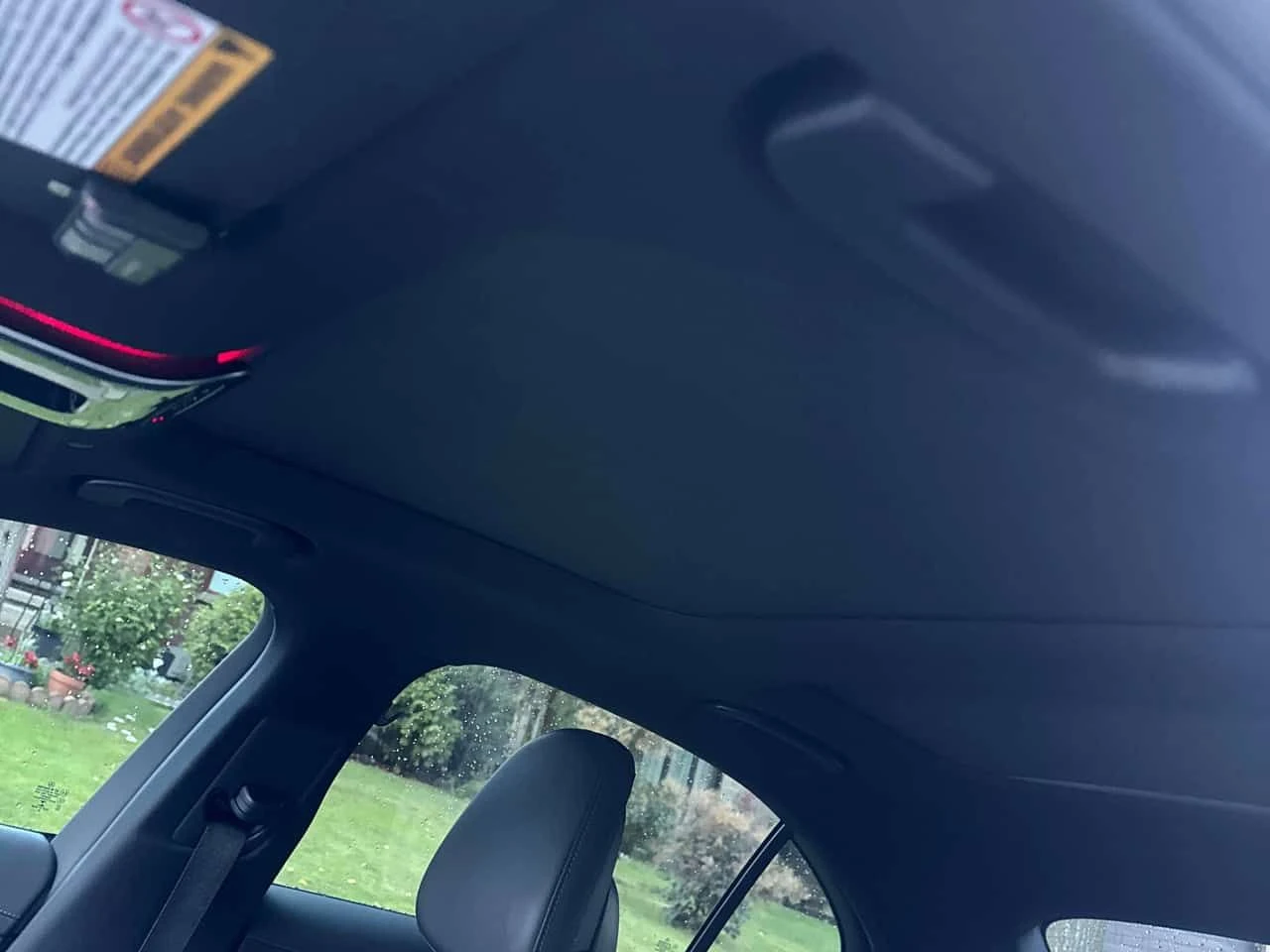 Mercedes-Benz C 300 * АВТОКРЕДИТ БЕЗ ПЪРВОНАЧАЛМНА ВНОСКА* , снимка 12 - Автомобили и джипове - 55698714