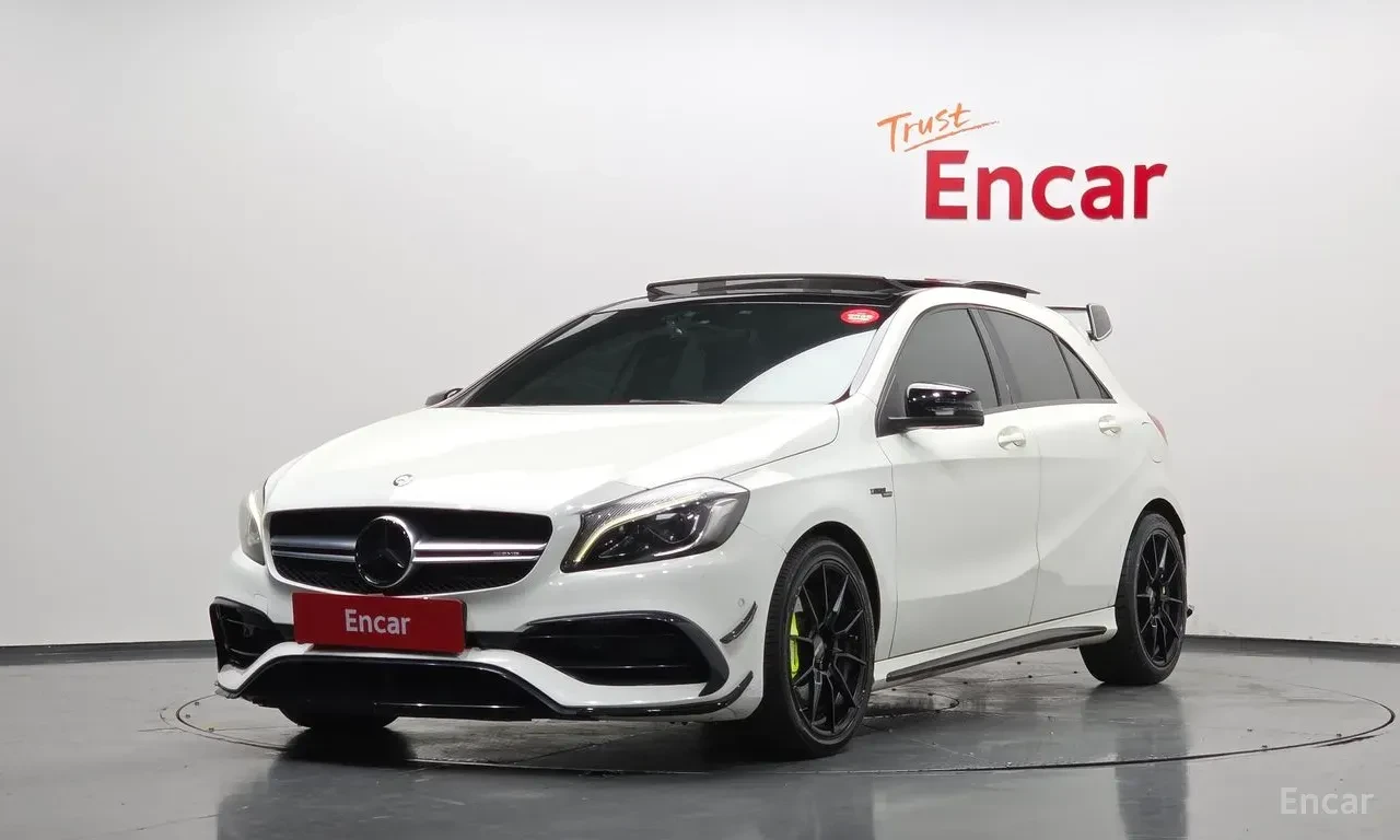 Mercedes-Benz A45 AMG 4MATIC* ПОДГРЕВ* КАМЕРА* КЕЙЛЕС* 