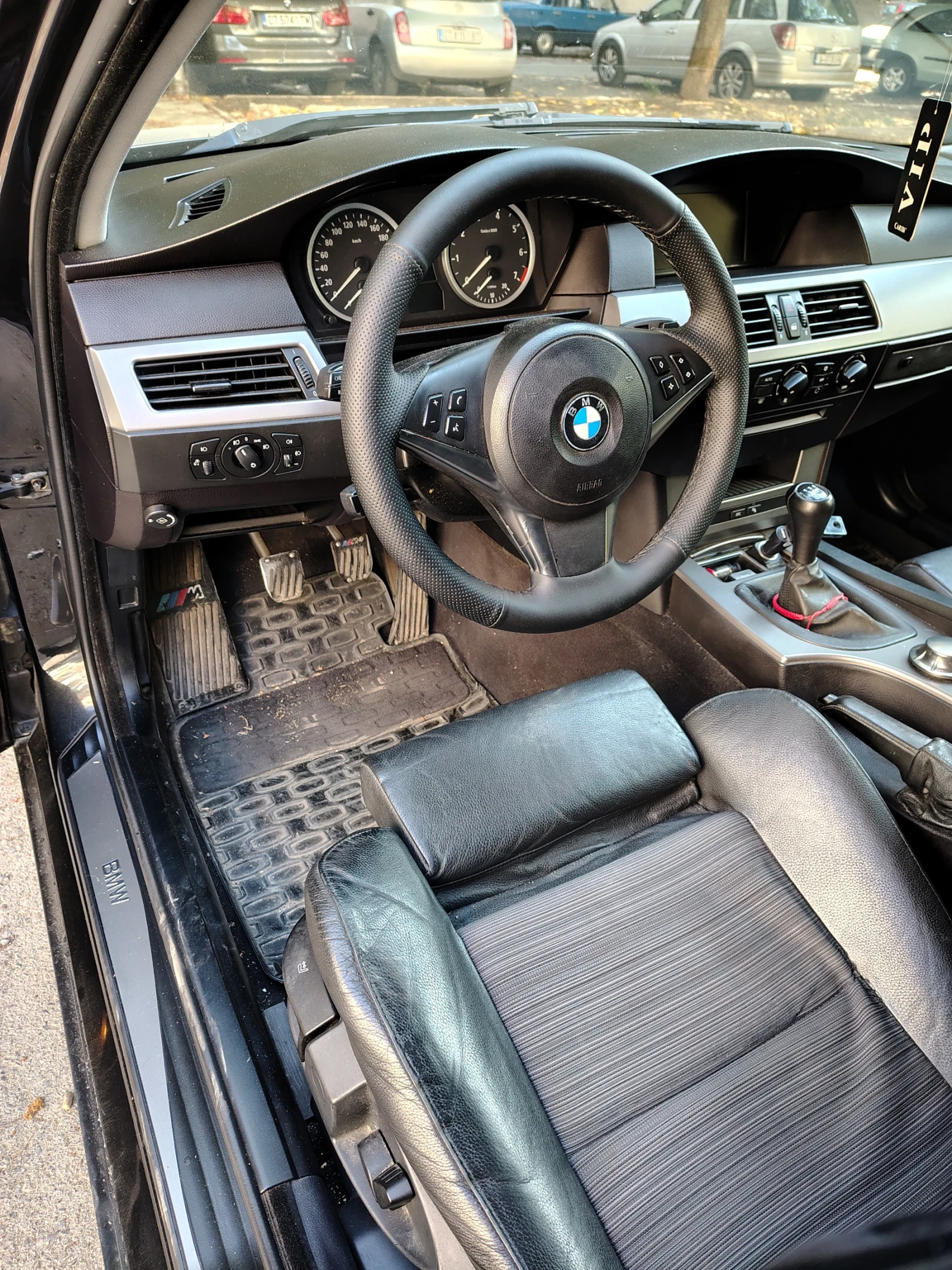 BMW 525, снимка 3 - Автомобили и джипове - 56447312