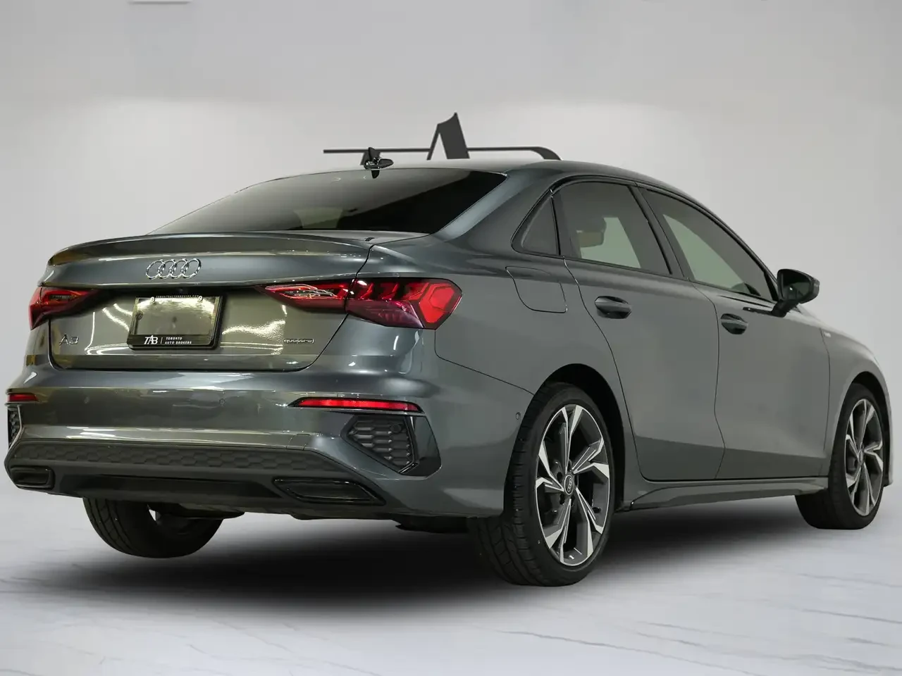 Audi A3 TECHNIK | S-LINE | SUNROOF All Wheel Drive | Mobile.bg � ����������� 4