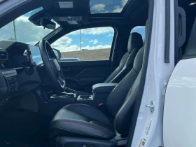 Toyota Tacoma * Hybrid * CARFAX * МЪРТВА ТОЧКА, снимка 14