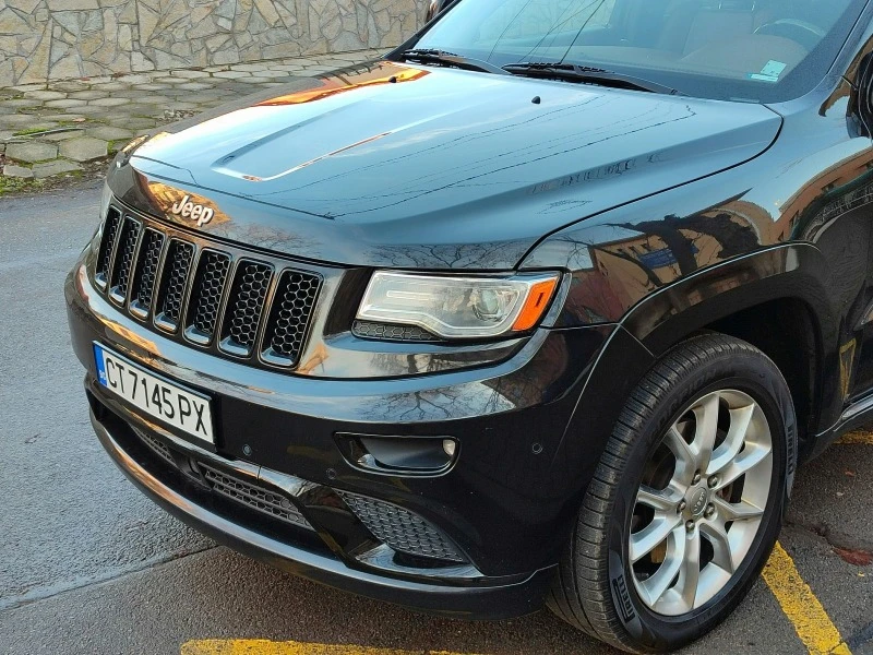 Jeep Grand cherokee 5.7HEMI 8ZF SUMMIT, снимка 12 - Автомобили и джипове - 47562533