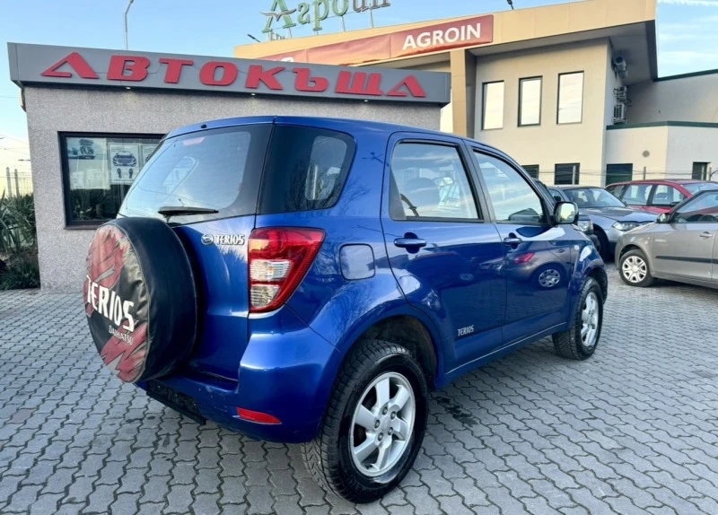 Daihatsu Terios 1.5i / 4x4, снимка 4 - Автомобили и джипове - 44996173