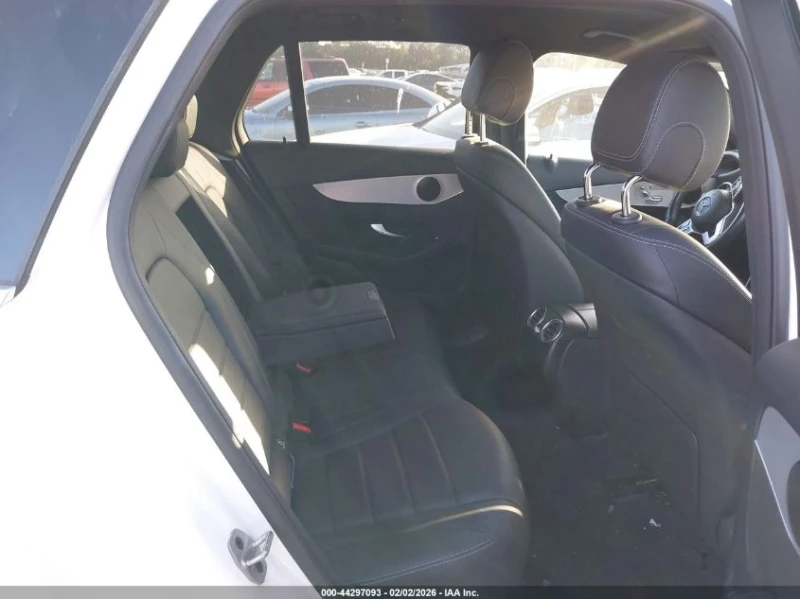 Mercedes-Benz GLC 300 Suv, снимка 8 - Автомобили и джипове - 53466311