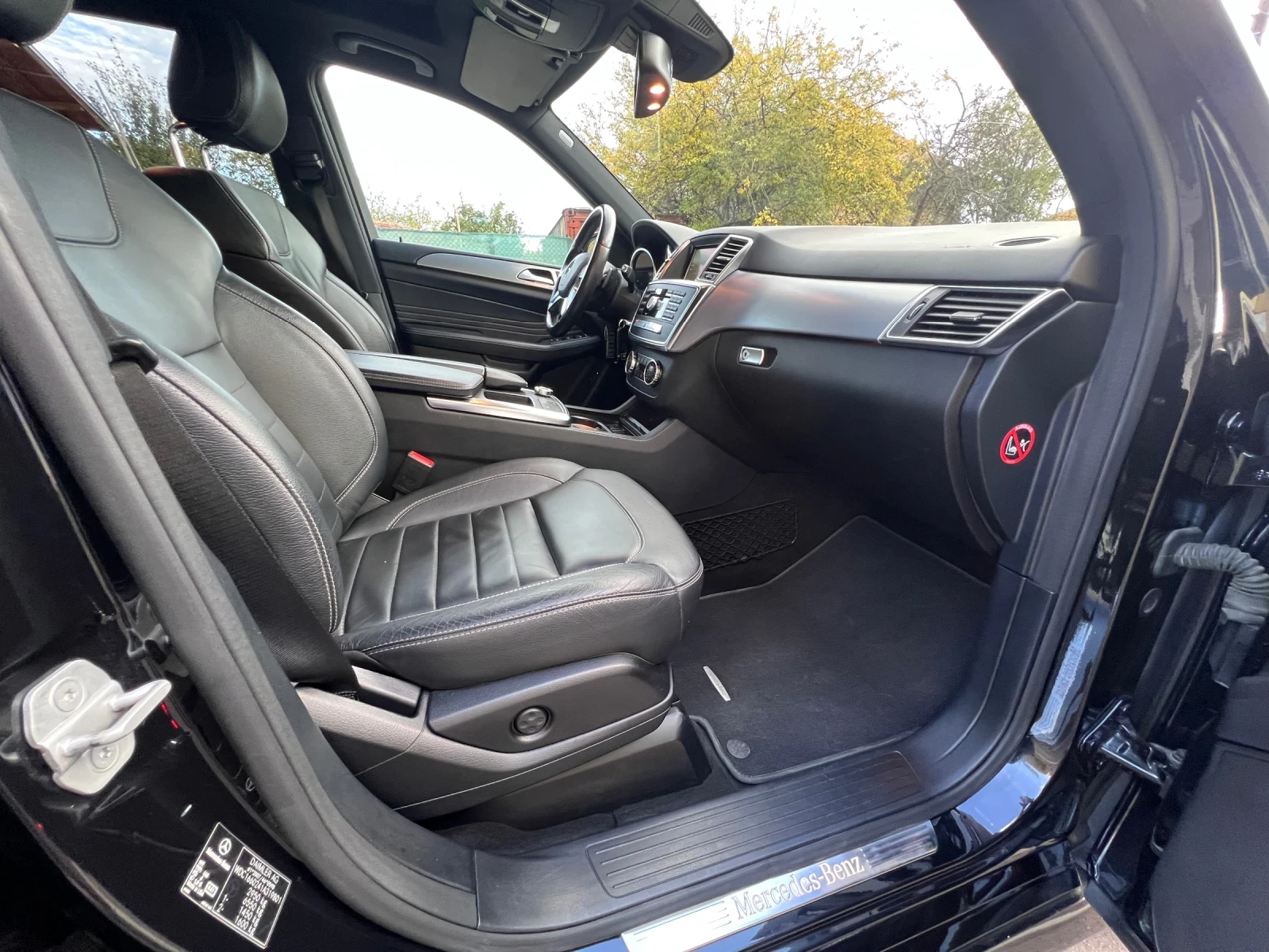 Mercedes-Benz ML 350 BlueTec* 4Matic* Pano* AMG-Line* Distronic | Mobile.bg   13