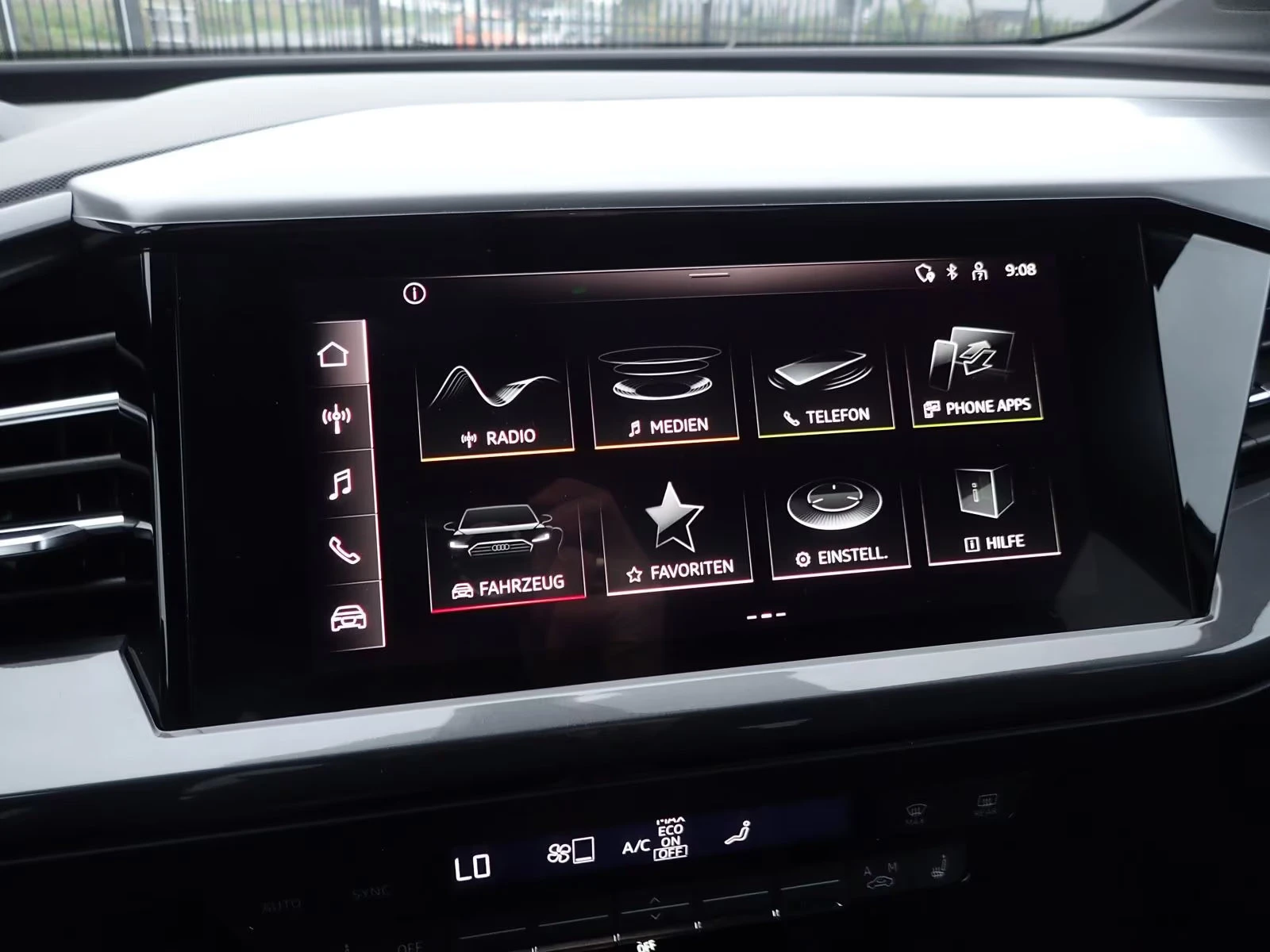 Audi Q4 Etron35/170HP/S-LINE/CAM/KEYLESS/NAVI/DIGITAL/840v | Mobile.bg � ����������� 15