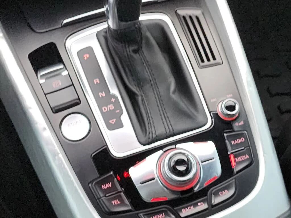 Audi Q5 АвтоКредит* (ЦЕНА ДО БГ), снимка 14 - Автомобили и джипове - 54000658