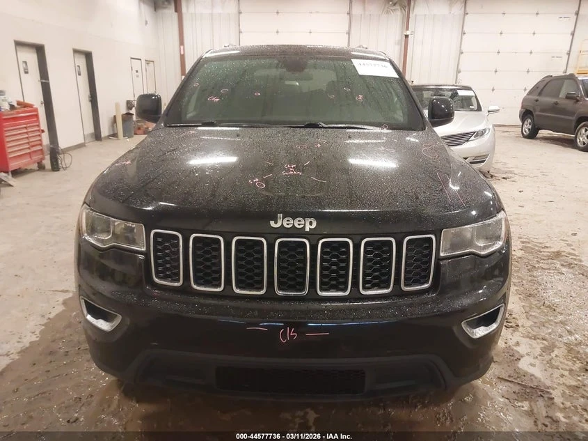 Jeep Grand cherokee 3.6l Laredo E 4X4, снимка 12 - Автомобили и джипове - 54309078
