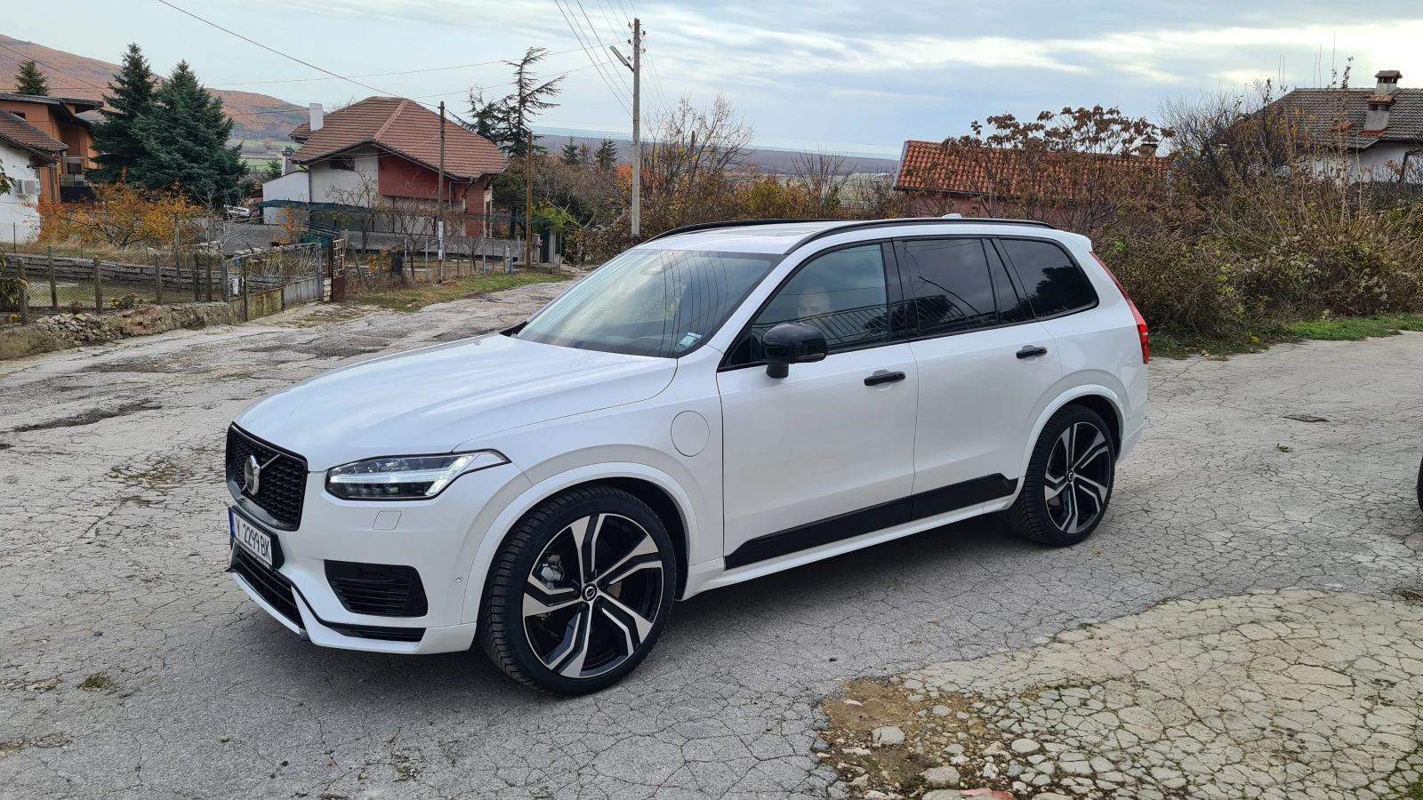 Volvo Xc90 Т8 Ultimate, снимка 2 - Автомобили и джипове - 55201139