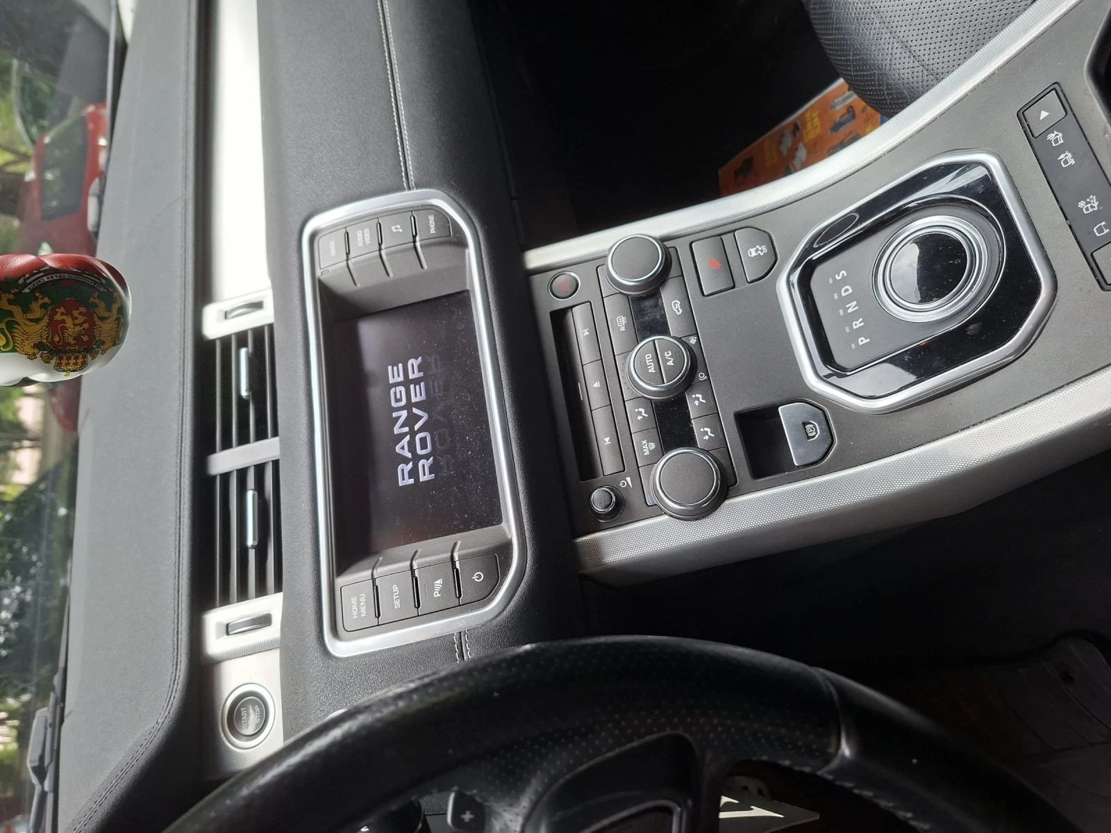 Land Rover Evoque 2.2/150 кс. ТОП!, снимка 6 - Автомобили и джипове - 55215321