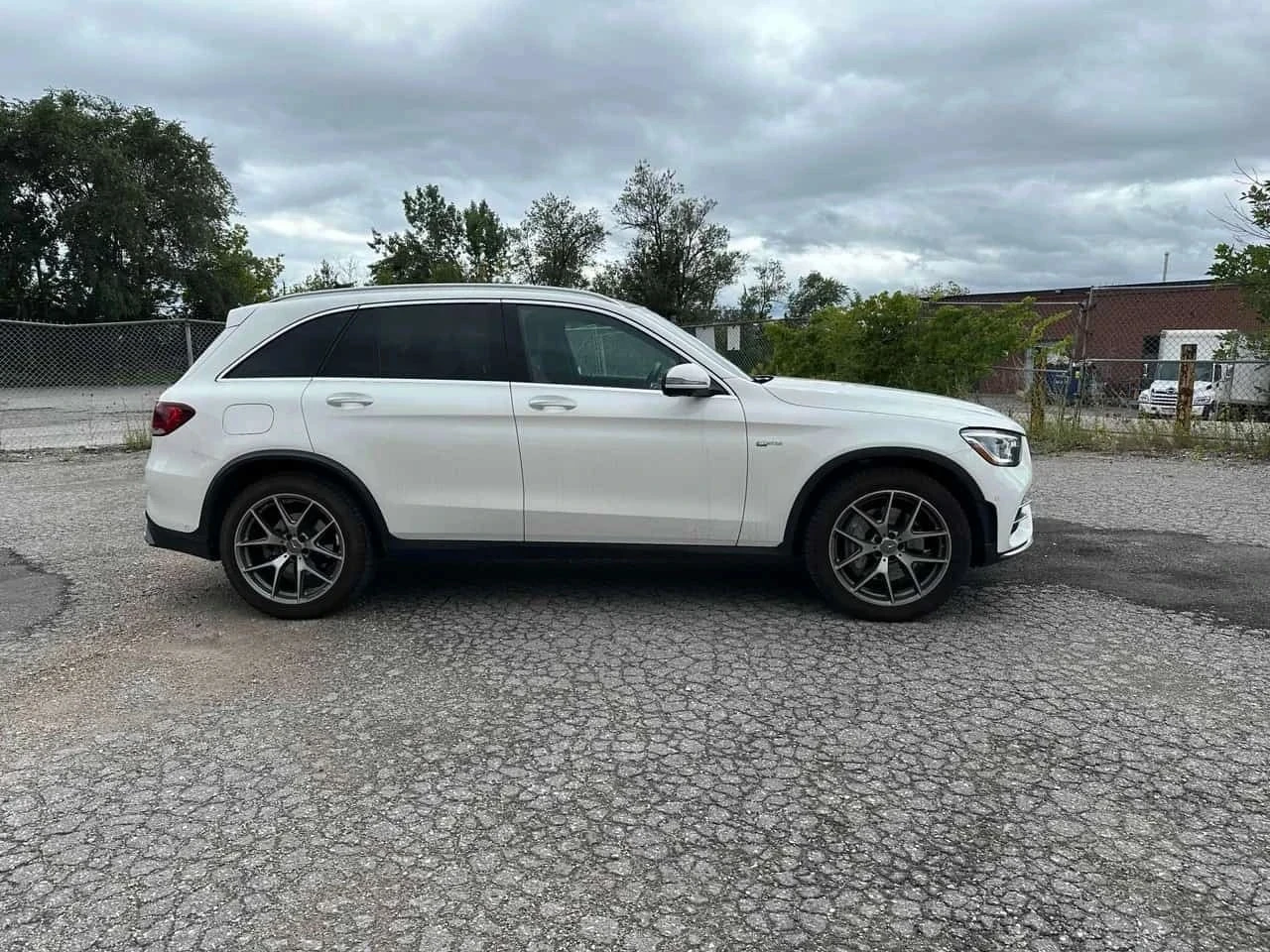 Mercedes-Benz GLE 43 AMG Pano* 360* Distronic* Подгрев* Keyless* , снимка 4 - Автомобили и джипове - 55821735