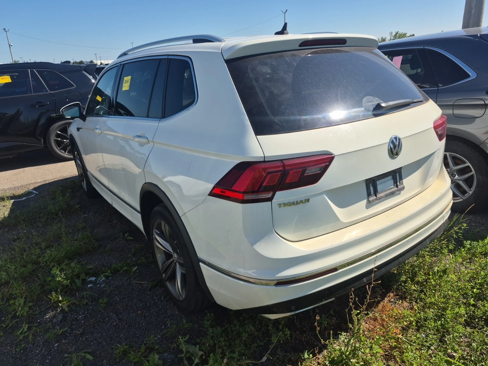VW Tiguan * HIGHLINE * CARFAX * БЕЗ ПЪРВОНАЧАЛНА ВНОСКА, снимка 4 - Автомобили и джипове - 55831871