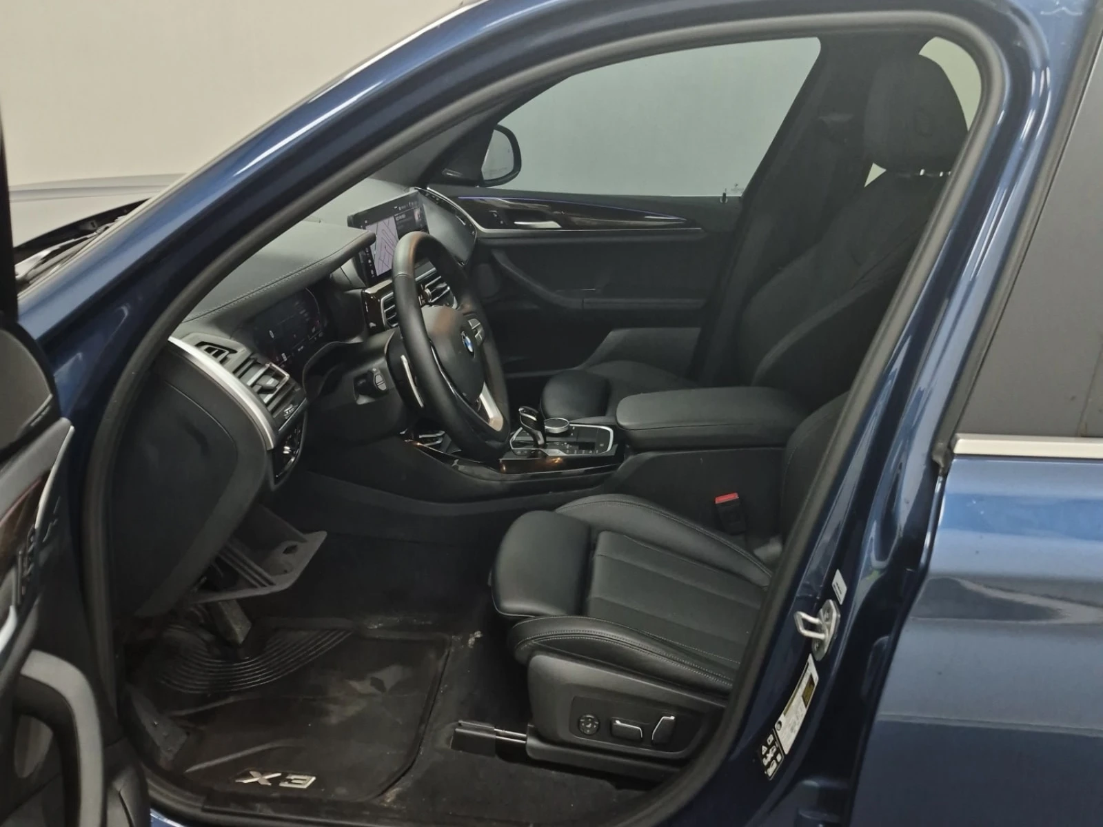 BMW X3 * XDRIVE30I * ПАНОРАМА * CARFAX * , снимка 7 - Автомобили и джипове - 56075519