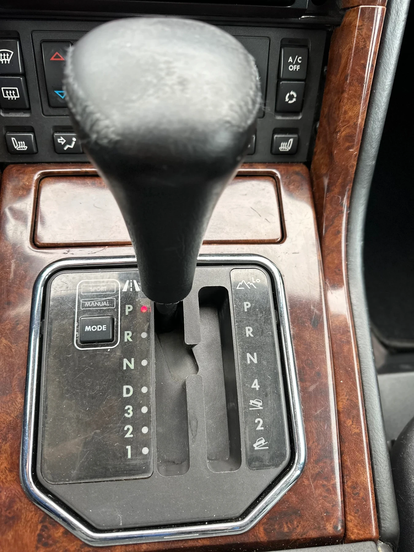 Land Rover Range rover P38 VOGUE  4.6 V8 LPG BOSH, снимка 15 - Автомобили и джипове - 56332120