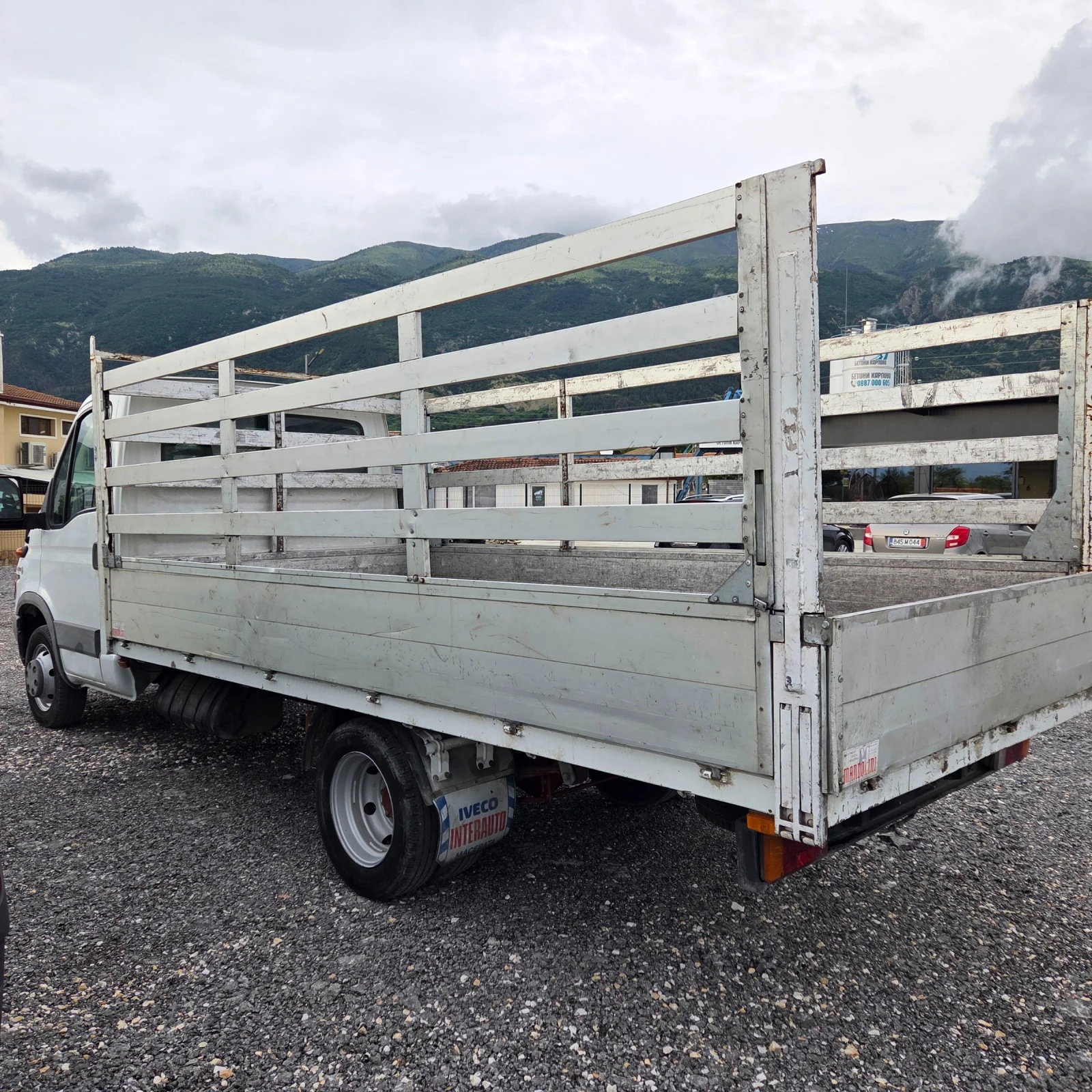 Iveco Daily Нов Внос 4.45м, снимка 5 - Бусове и автобуси - 54885709