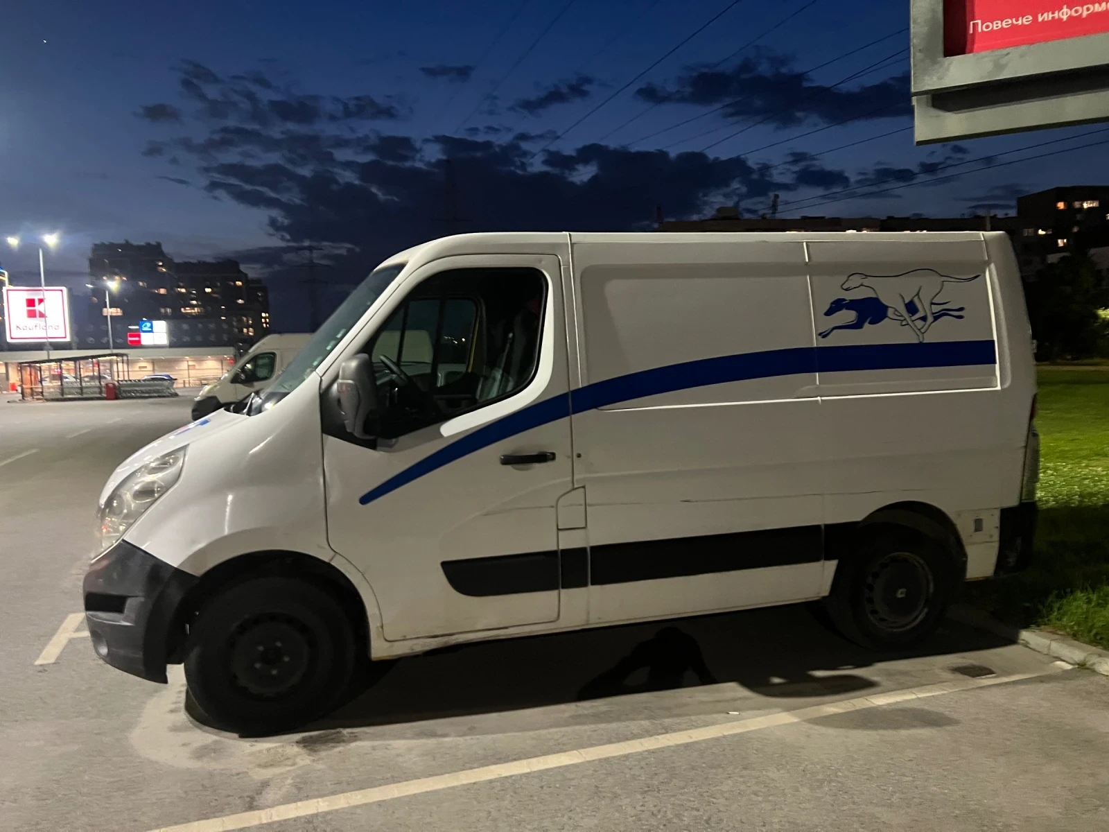 Renault Master, снимка 3 - Бусове и автобуси - 55713340