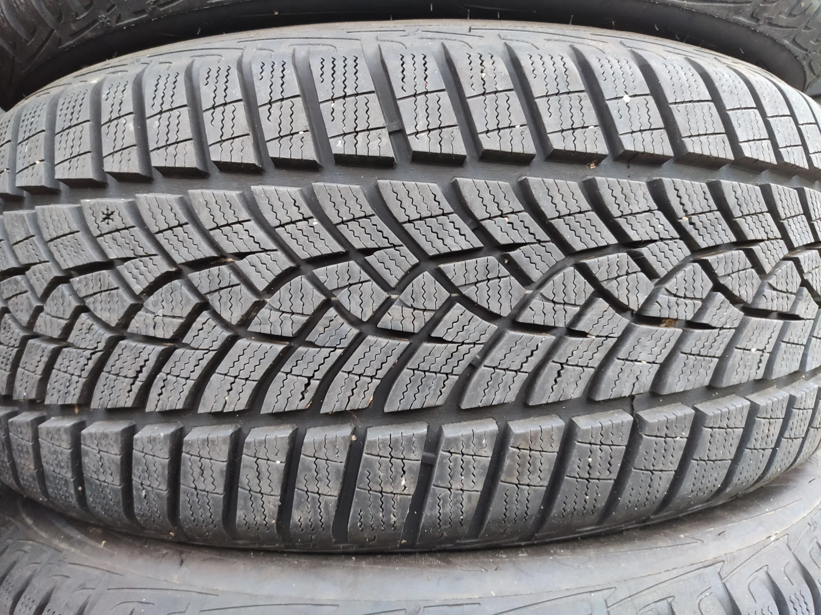  225/50R18 | Mobile.bg   3