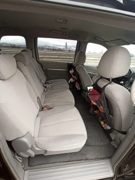 Kia Carnival, снимка 4