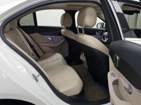 Mercedes-Benz C 220 d, снимка 12
