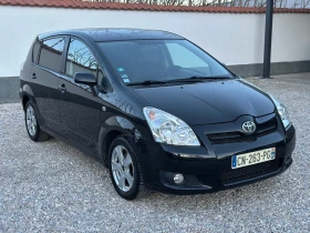 Toyota Corolla verso 2.2 D-4D 136к.с. 7-МЕСТНА, снимка 2