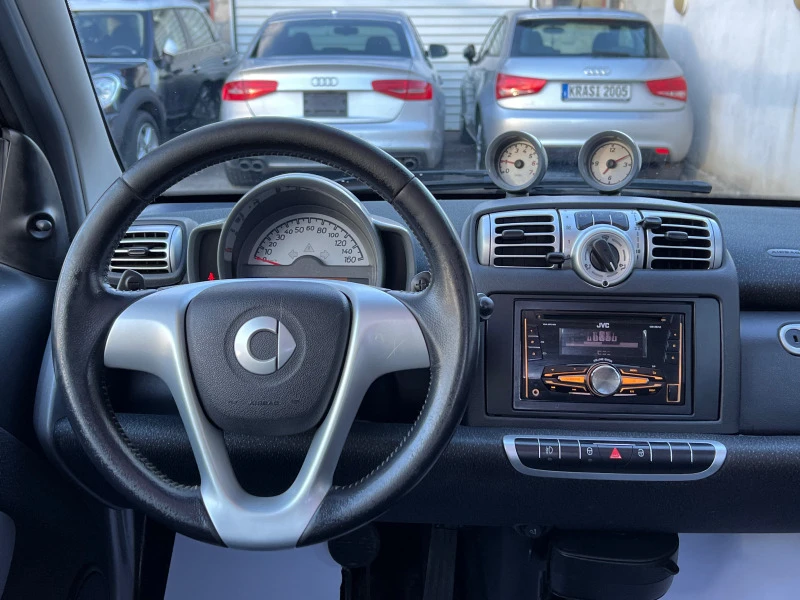 Smart Fortwo 1.0I MHD, снимка 9 - Автомобили и джипове - 44104414