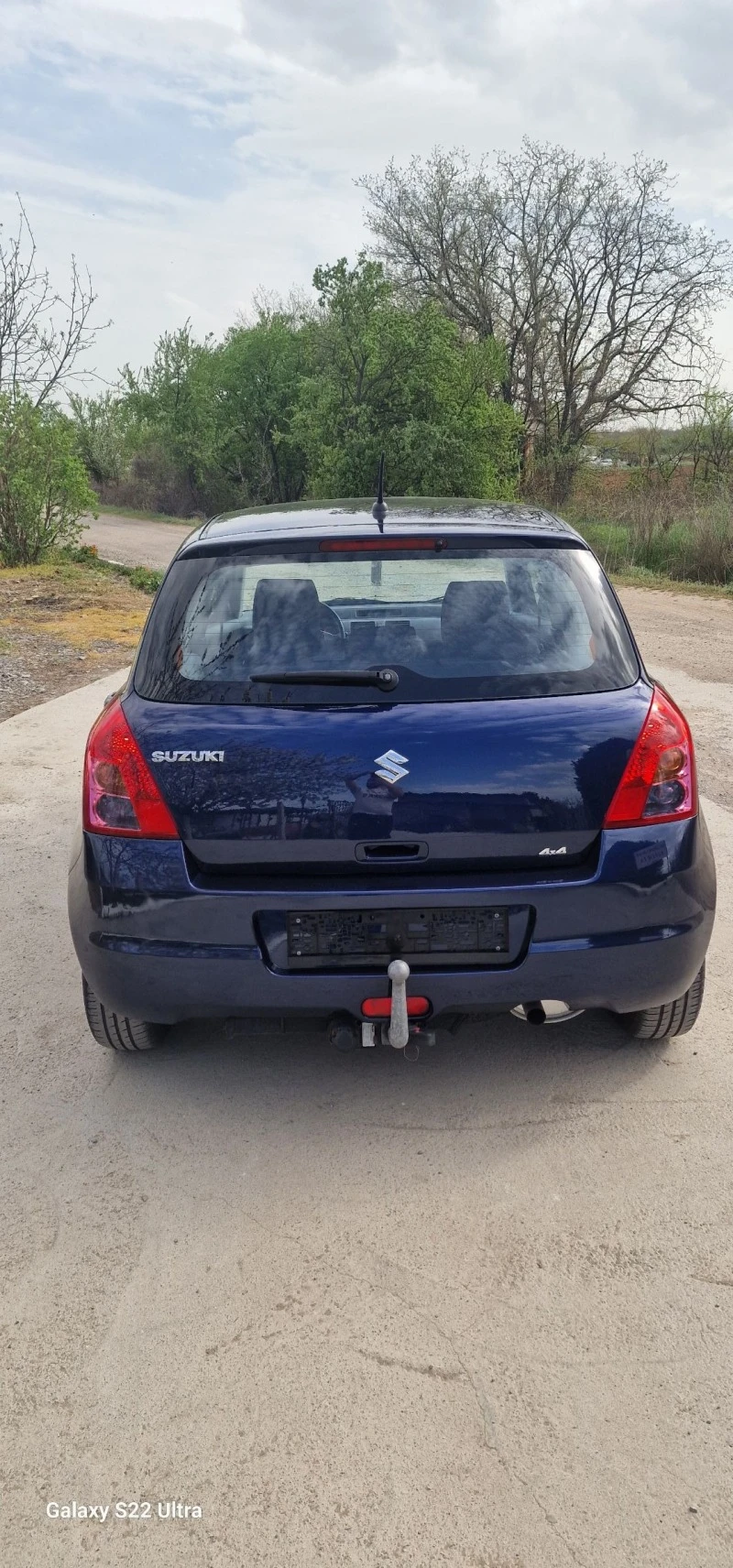 Suzuki Swift 1.3i 4x4 , снимка 11 - Автомобили и джипове - 45083419