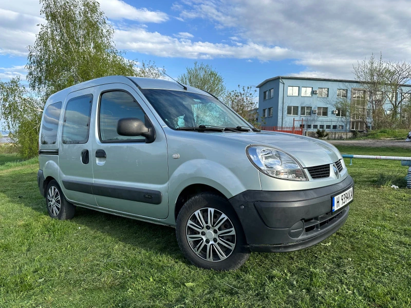 Renault Kangoo 1.6 Газ/Бензин, снимка 1 - Автомобили и джипове - 45358046