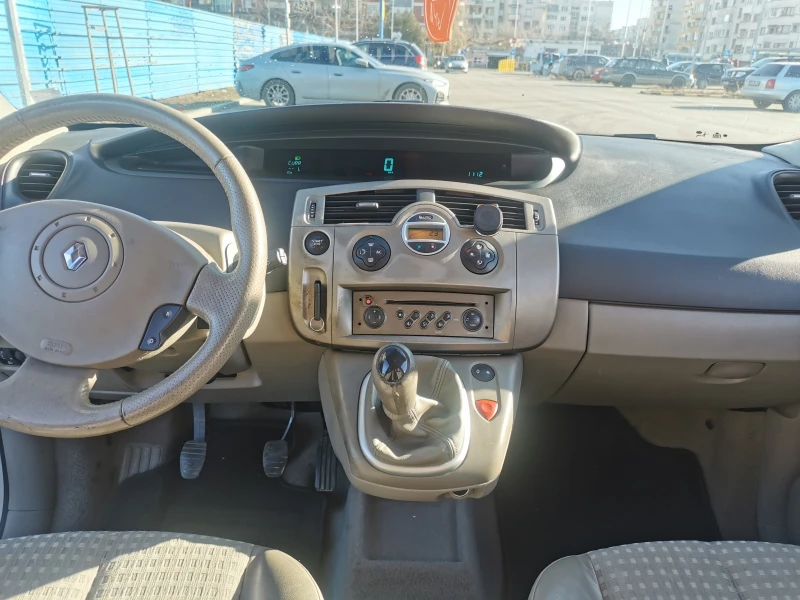 Renault Scenic II, снимка 13 - Автомобили и джипове - 48101806