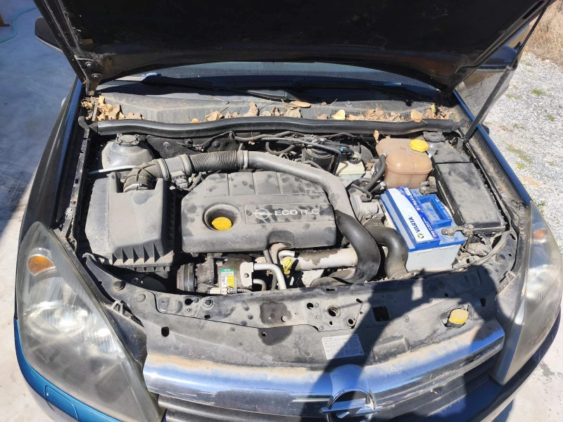 Opel Astra 1.7 GTC, снимка 14 - Автомобили и джипове - 51884586