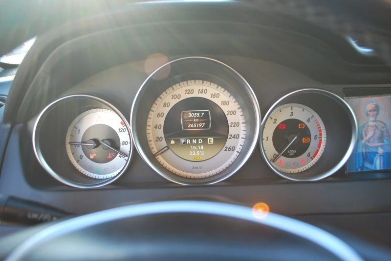 Mercedes-Benz C 220 AMG, снимка 15 - Автомобили и джипове - 52507898