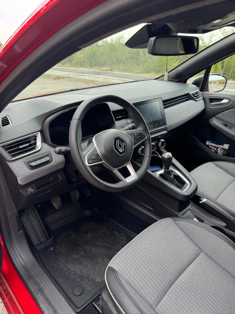 Renault Clio 5, снимка 7 - Автомобили и джипове - 52463443