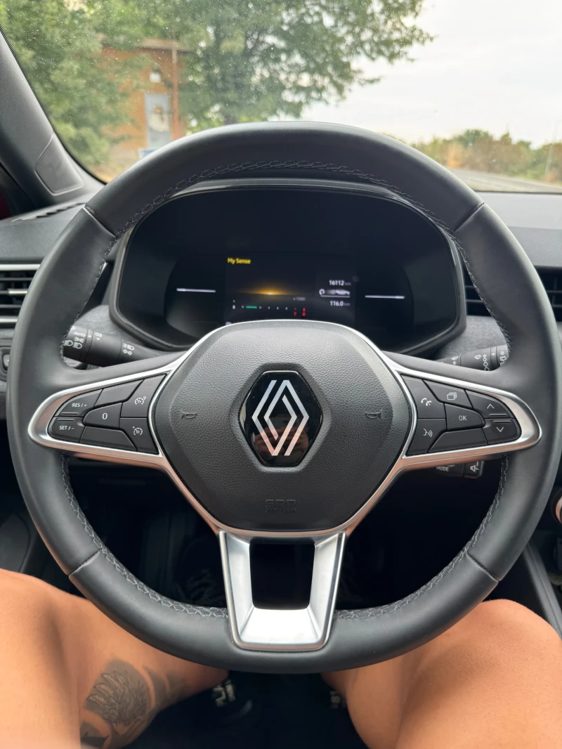 Renault Clio 5, снимка 9 - Автомобили и джипове - 52463443