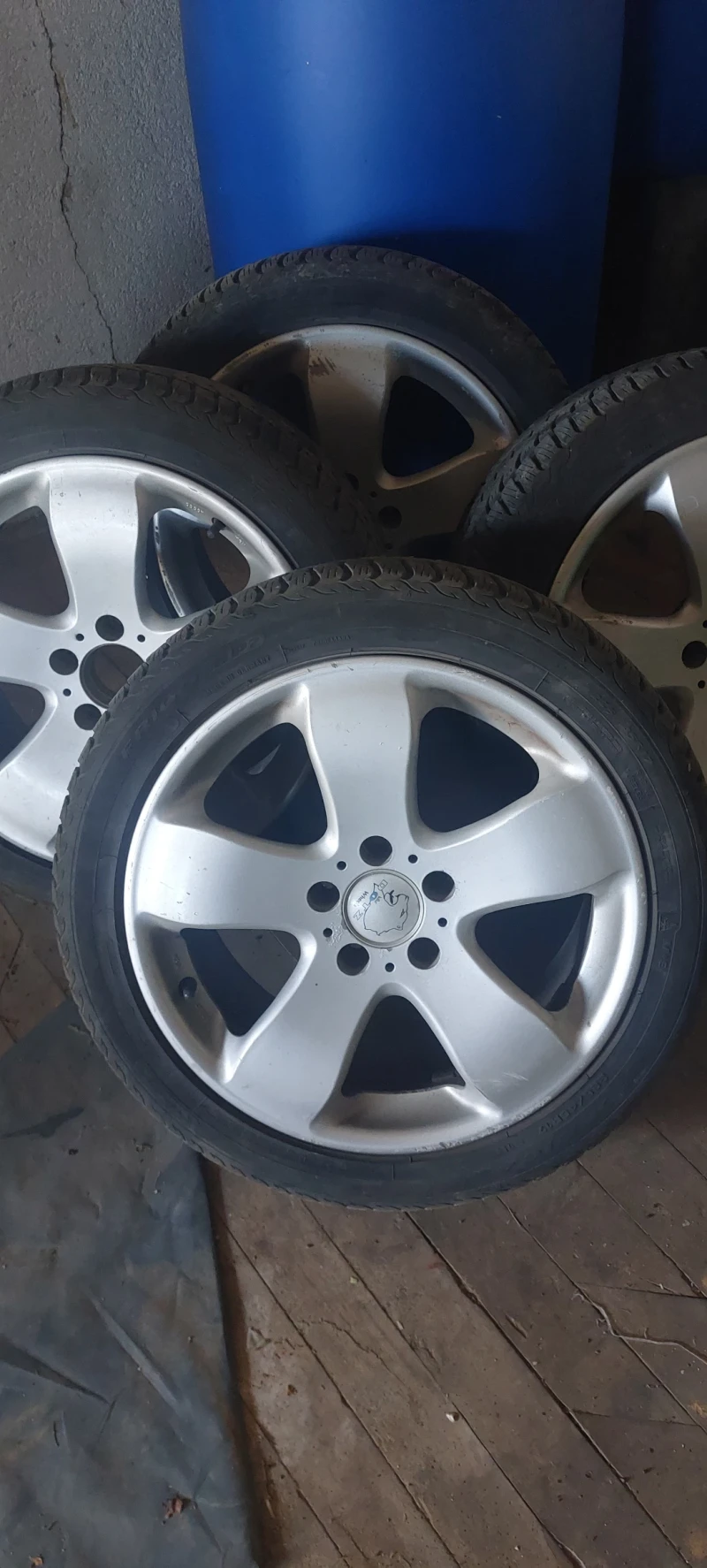 Mercedes-Benz E 270, снимка 6 - Автомобили и джипове - 52594346