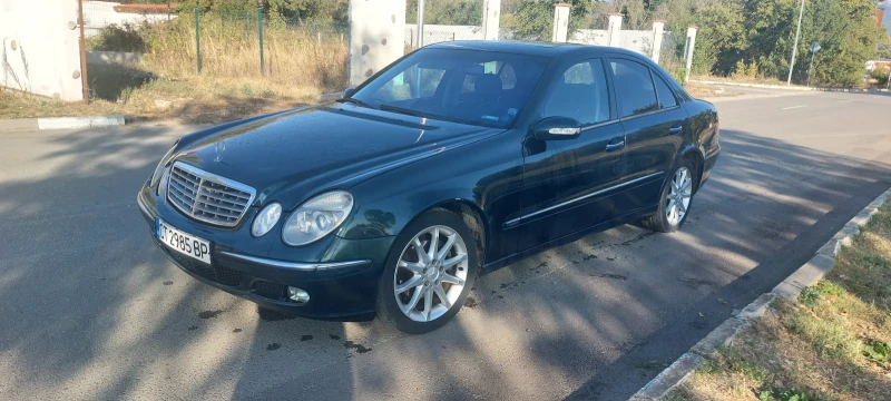 Mercedes-Benz E 270, снимка 5 - Автомобили и джипове - 52594346