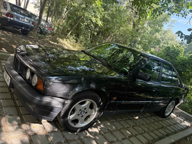 BMW 520, снимка 3 - Автомобили и джипове - 52643823