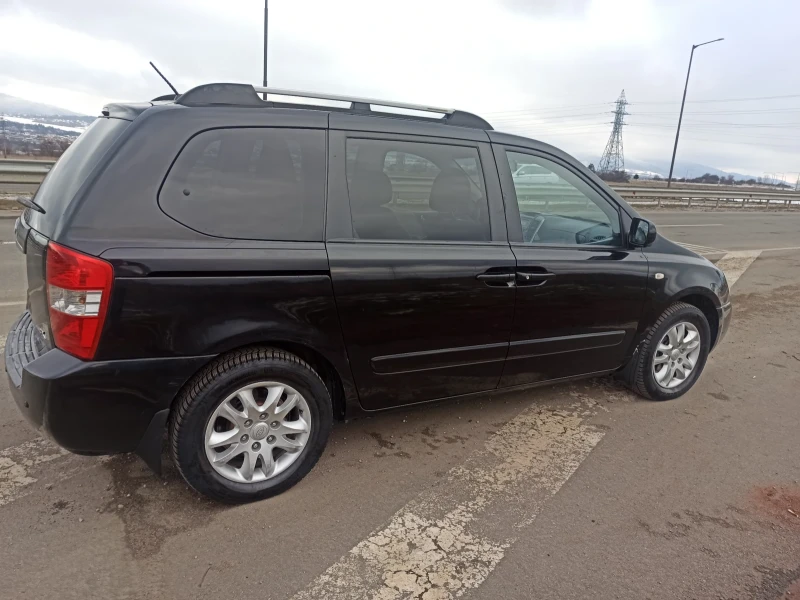 Kia Carnival, снимка 3 - Автомобили и джипове - 52917760