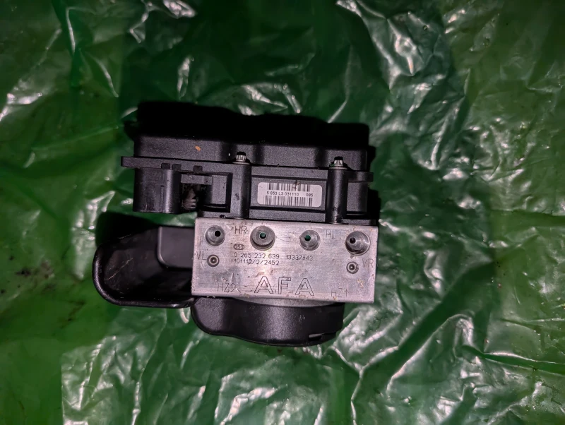 Opel Corsa D, снимка 12 - Автомобили и джипове - 53180889