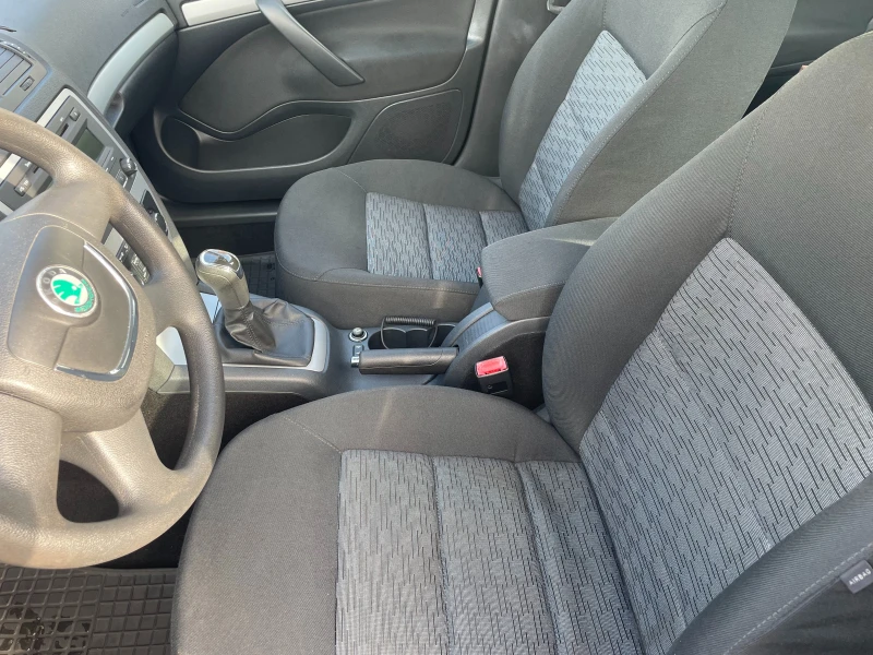 Skoda Octavia Ambiente, снимка 6 - Автомобили и джипове - 53154526