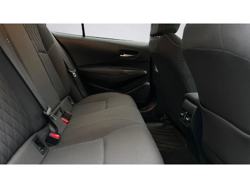 Toyota Corolla 1. 6 VVT-i   M/T, Месечна вноска от 295  , снимка 7 - Автомобили и джипове - 53367355