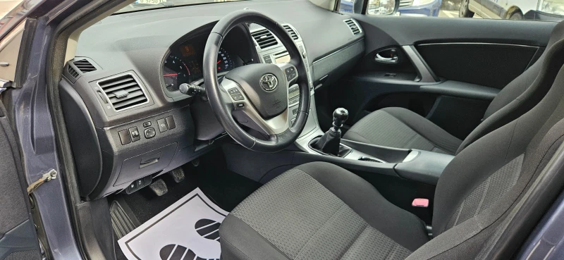 Toyota Avensis Фейслифт, снимка 10 - Автомобили и джипове - 53489238