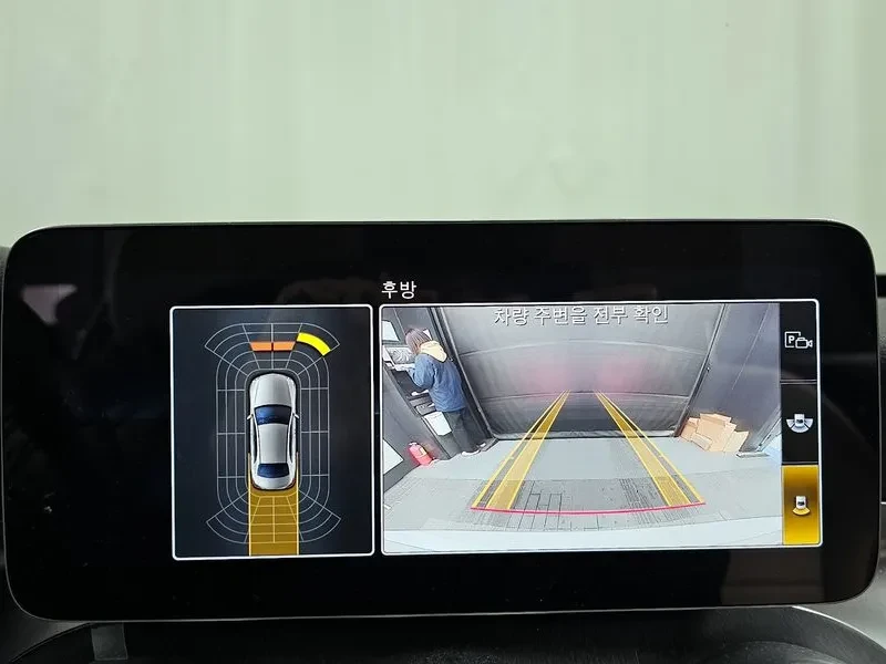 Mercedes-Benz C 220 d, снимка 15 - Автомобили и джипове - 54287275