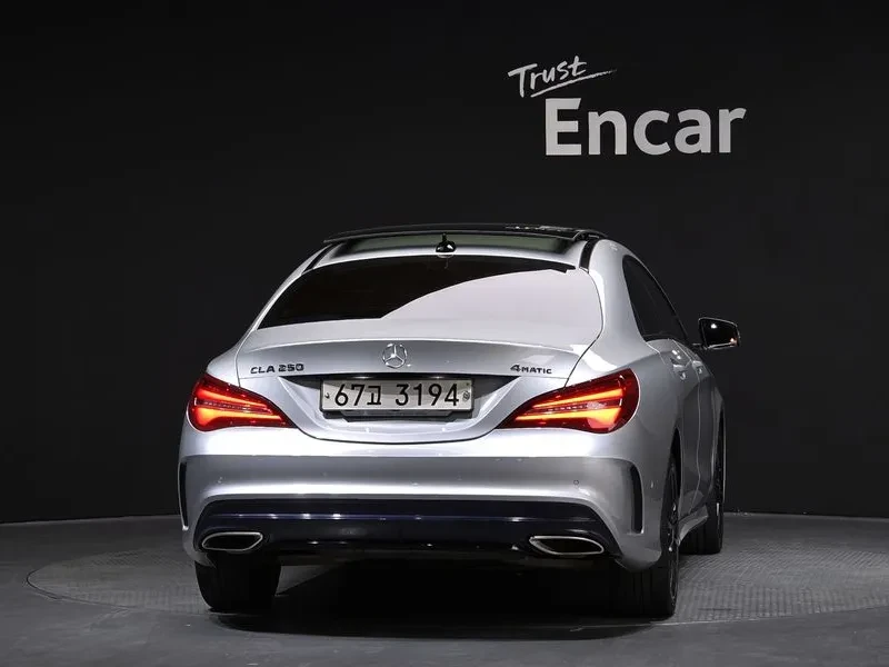 Mercedes-Benz CLA 2.5, снимка 4 - Автомобили и джипове - 54287774