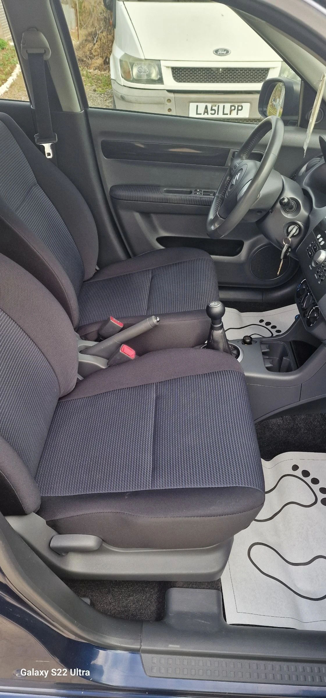 Suzuki Swift 1.3i 4x4  | Mobile.bg — изображение 13