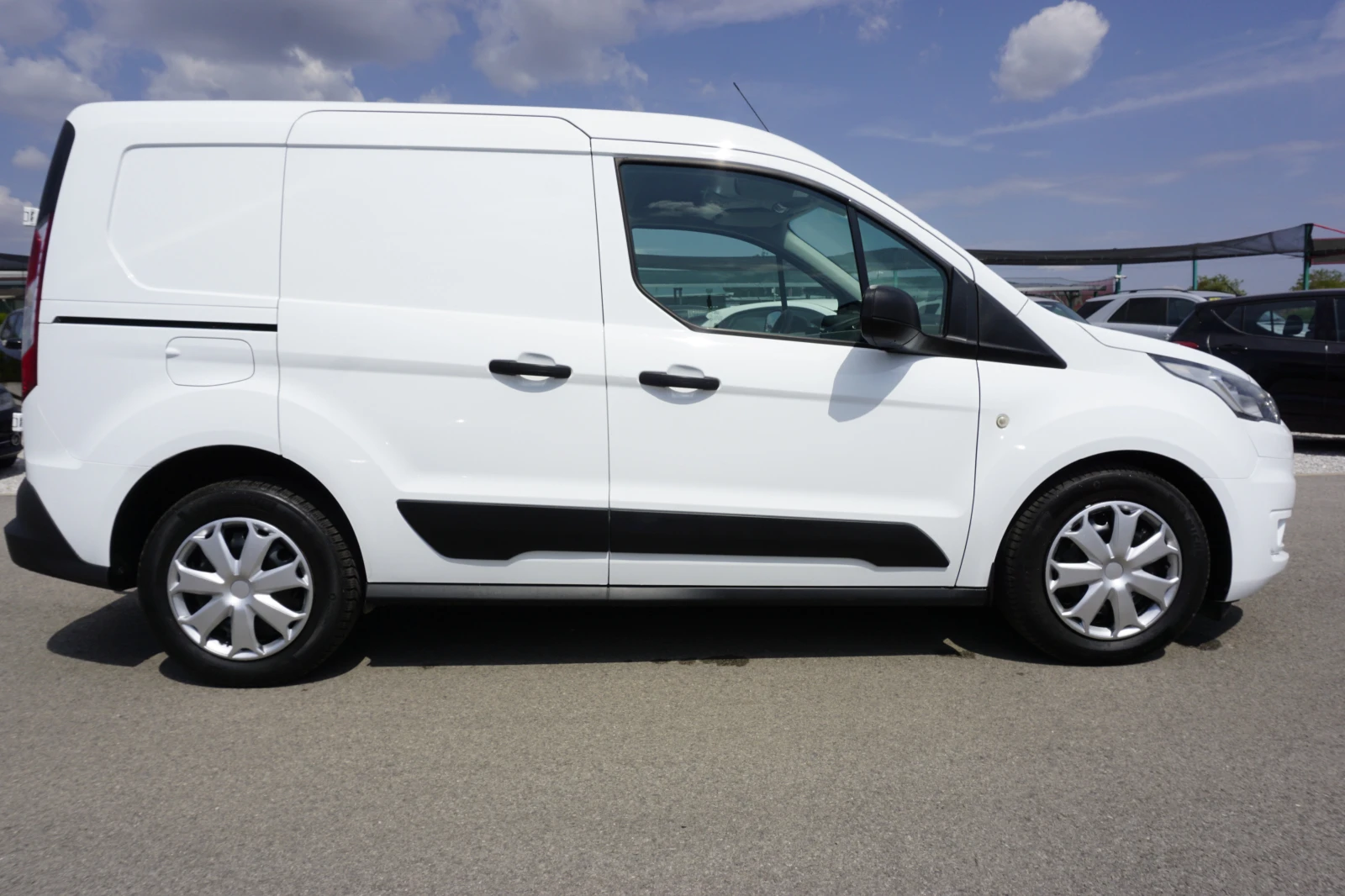 Ford Connect 1.5/N1/ПЕРФЕКТНО СЪСТОЯНИЕ  - изображение 10