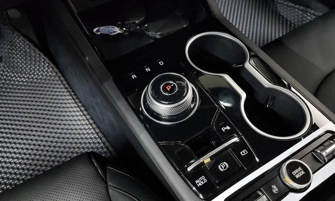 Kia K5 2.0 LPi Prestige * НАЙ-ДОБРА ЦЕНА В БЪЛГАРИЯ*  - изображение 9